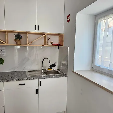 Curtido House أفيرو